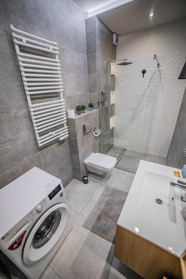 Nullo 3-Bedroom Apartment Cracovie Extérieur photo